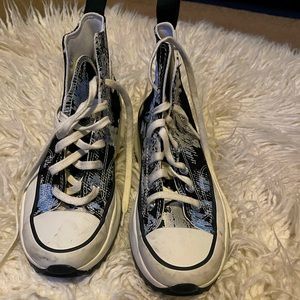 Flower Run Star Hike Converse!!💙